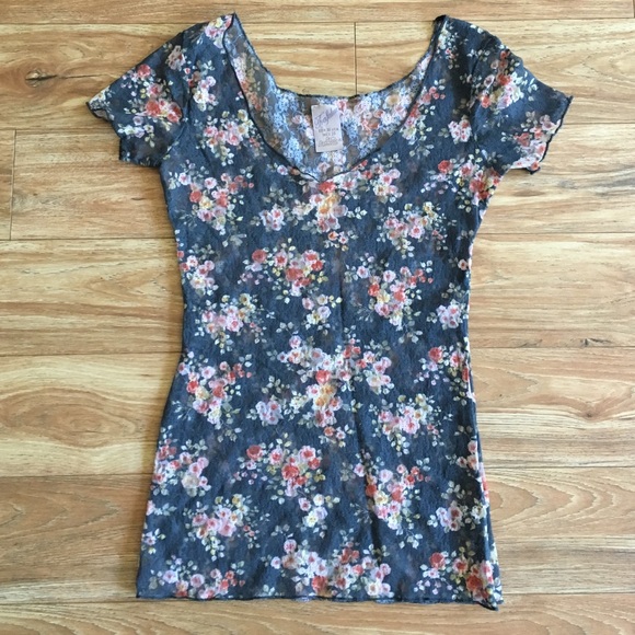 Zara Floral Lace Top