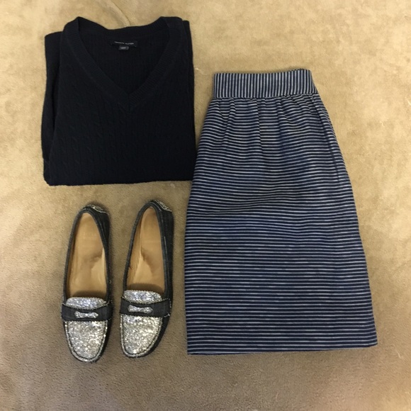 NWOT Banana Republic Skirt