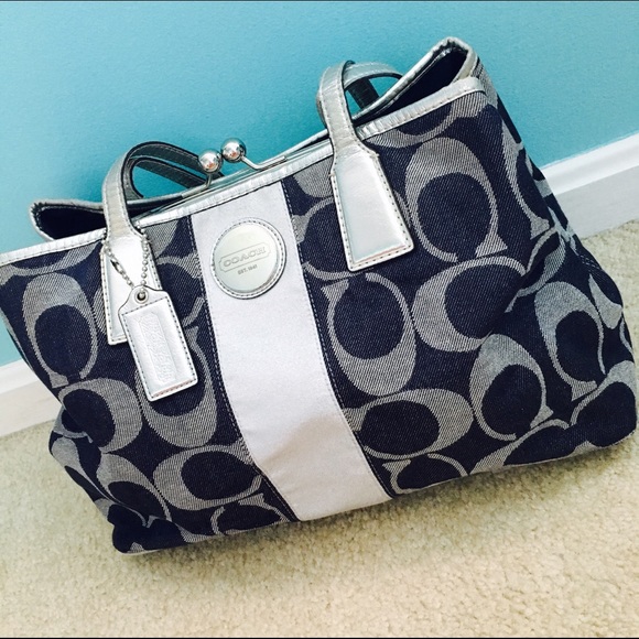 Large Coach tote