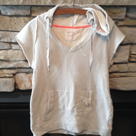 Short sleeve Calvin Klein hoodie size large