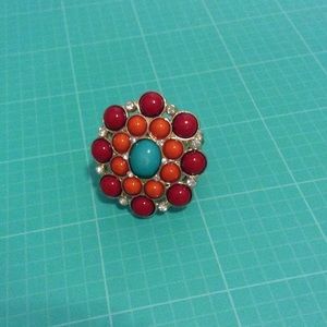 A multicolor flower ring