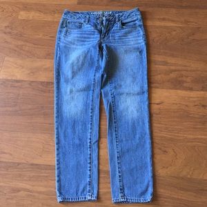 American eagle jeans. Size 4