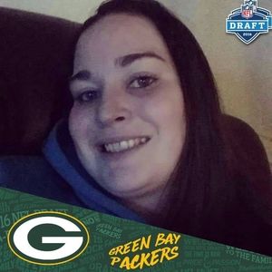 Meet your Posher, Jillian