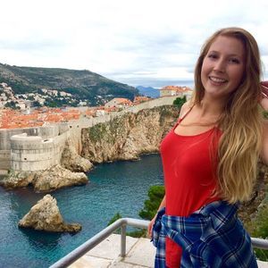 Meet your Posher, Michelle