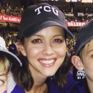 Meet your Posher, Courtney