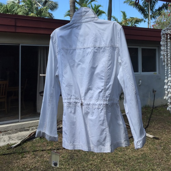 White Jacket✌️ - Picture 2 of 2