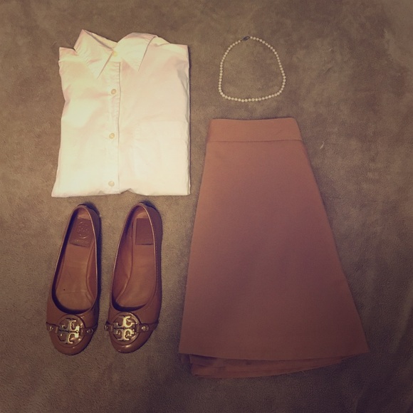 Express Dresses & Skirts - NWOT Express Tan A line Skirt