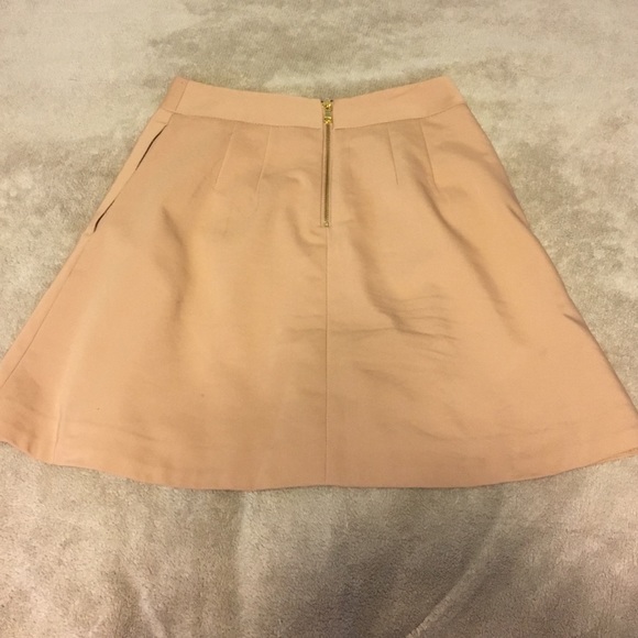 NWOT Express Tan A line Skirt - Picture 3 of 4