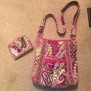 Vera Bradley purse/ wallet