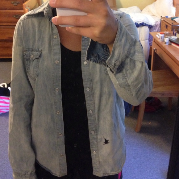 Small denim chambray button up shirt