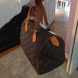 TRADE ! 100% Authentic LV Speedy