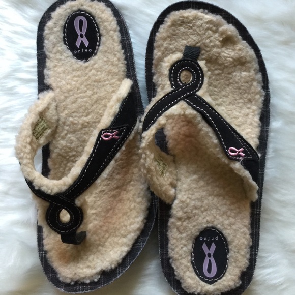 privo flip flops