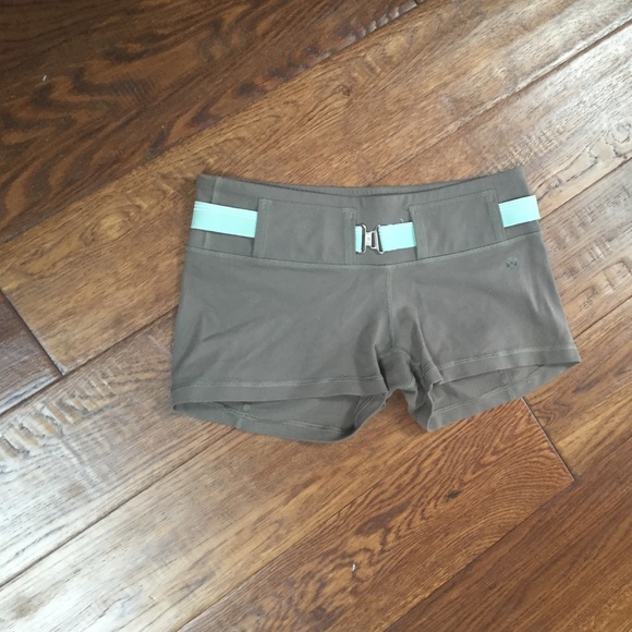 Lululemon boogie shorts