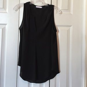 Sleeveless top, black, medium