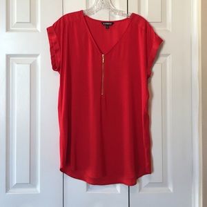 Express top, red