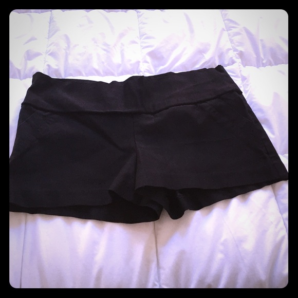 Wet Seal Black Shorts Size Medium