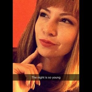 Meet your Posher, Kelly