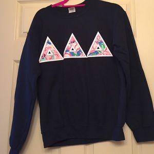 Size small Tri Delta sweatshirt