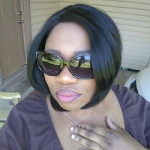 Meet your Posher, Charlene