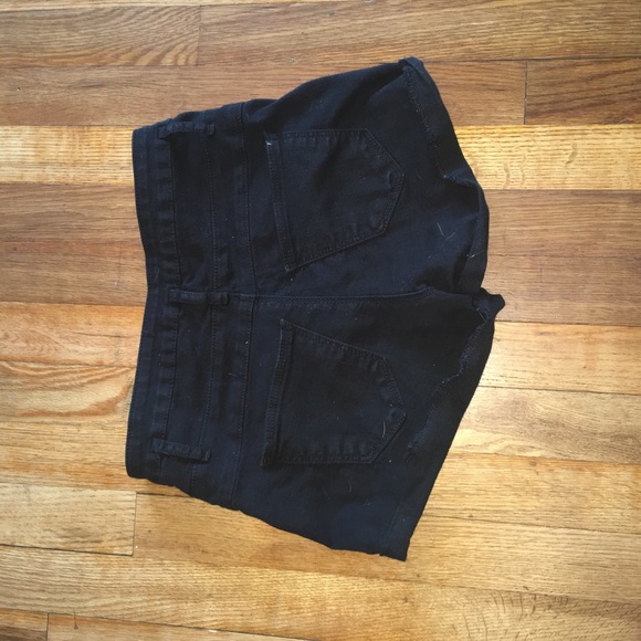 size 2 black shorts - Picture 2 of 2