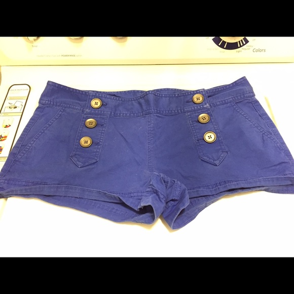 Dress shorts