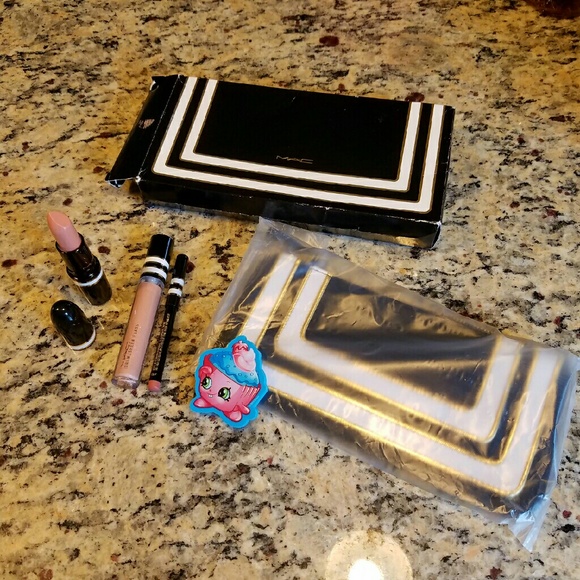 *Sold*Mac - Picture 2 of 3