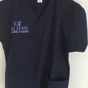 Nursing scrubs