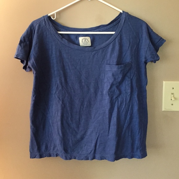 American Eagle T Shirt