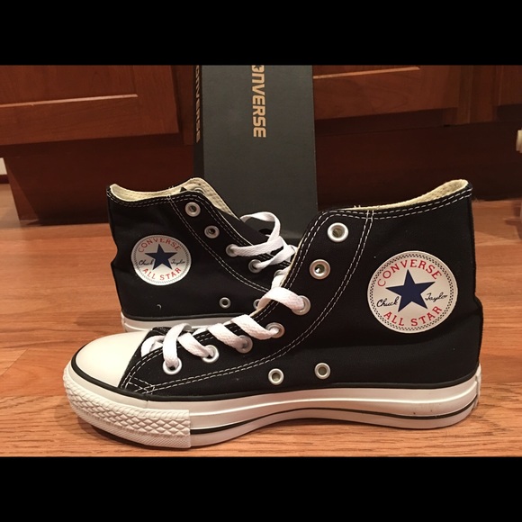 New black high-tops