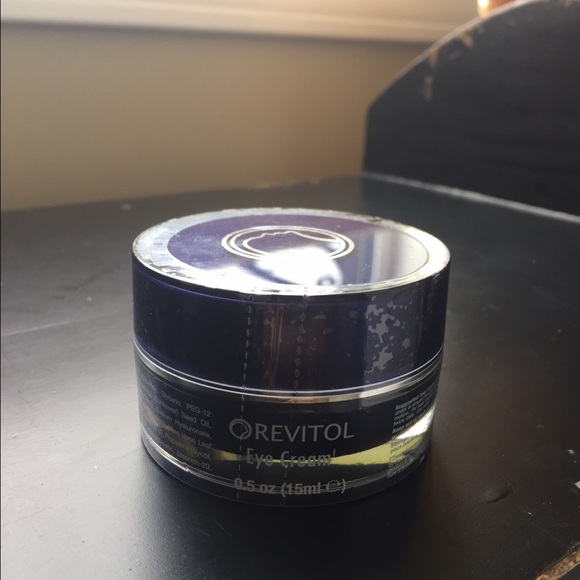 💥 FLASH SALE 💥 NEW ☀️ REVITOL #2 Eye Cream