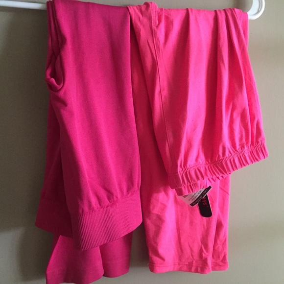 Plus size pink and fushia Capri leggings bundle