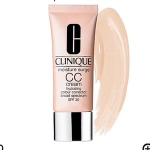 Clinique Moisture Surge CC Cream in Very Light