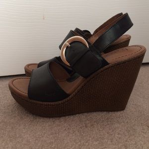 b.o.c Black Wedge Sandal