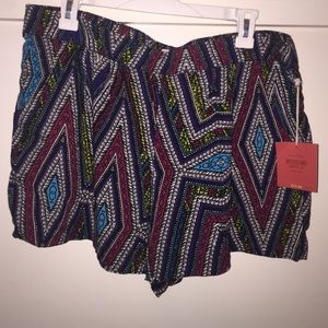 AZTEC SHORTS!!