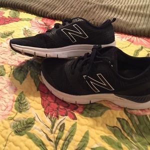 New balance shoes