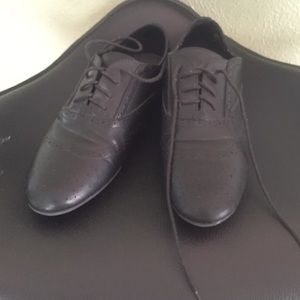 Pretty black shoes