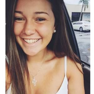 Meet your Posher, Alexandra