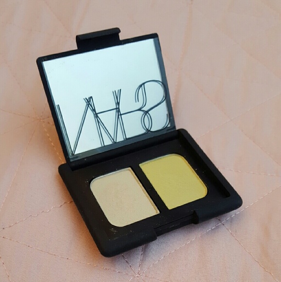 Nars eyeshadow duo in wicked
