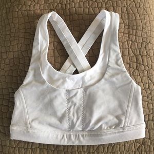 Lululemon sports bra