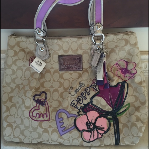 🇺🇸SALE🇺🇸 Coach Khaki Poppy Tote