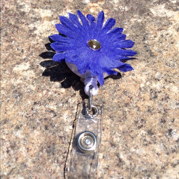 Name badge holder. NWT - Picture 1 of 4