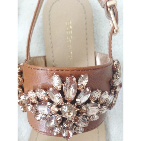 ✨Last one!!!! ✨NWT. BCBG rhinestone sandals - Picture 3 of 4