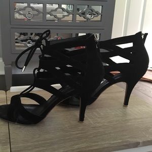STEVEN Black suede sandals