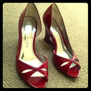 Sexy red patent leather, open toe, wedge heels