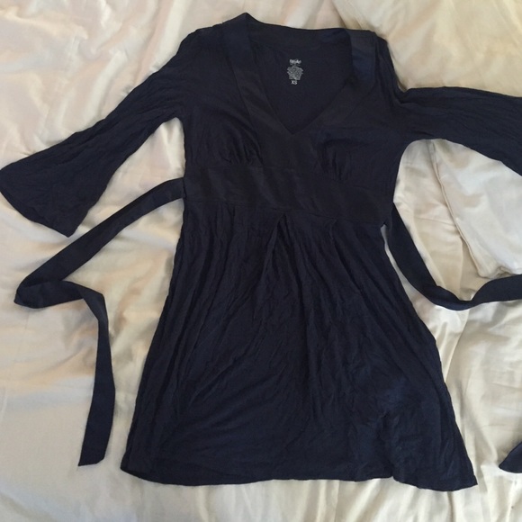 Navy blue shirt