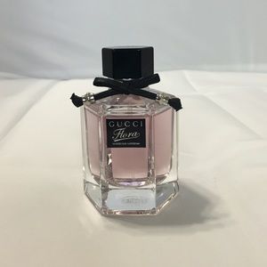 Gucci flora gorgeous gardenia
