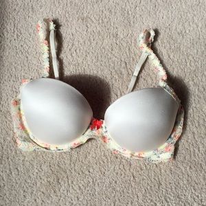 PINK Victoria's Secret 34C Bra