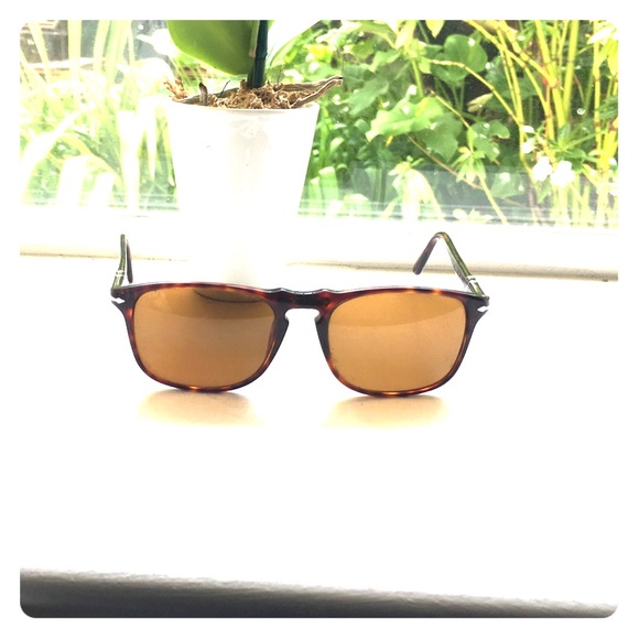 Persol Sunglasses - Tortoise Brown - Key Hole