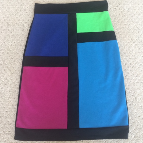 Forever 21. Box-Pattern Mini-Dress
