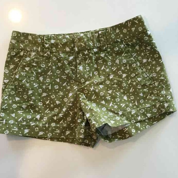NWOT Uniqlo Micro Chino Print women's shorts